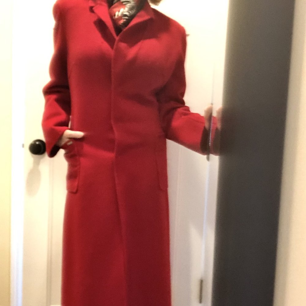 ESCADA- Last a Lifetime- Very Soft, VERY-RED Escada BLACK LABEL Transition Coat